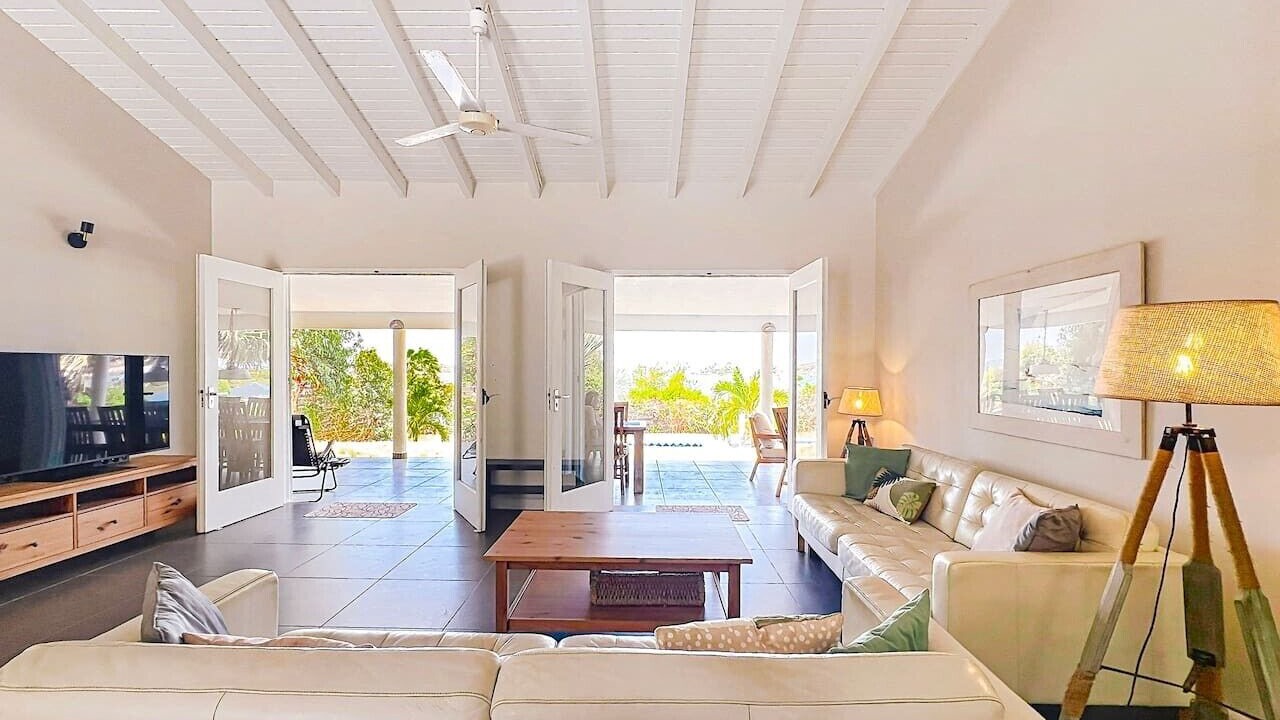 Photo of Livingroom in Cul de Sac