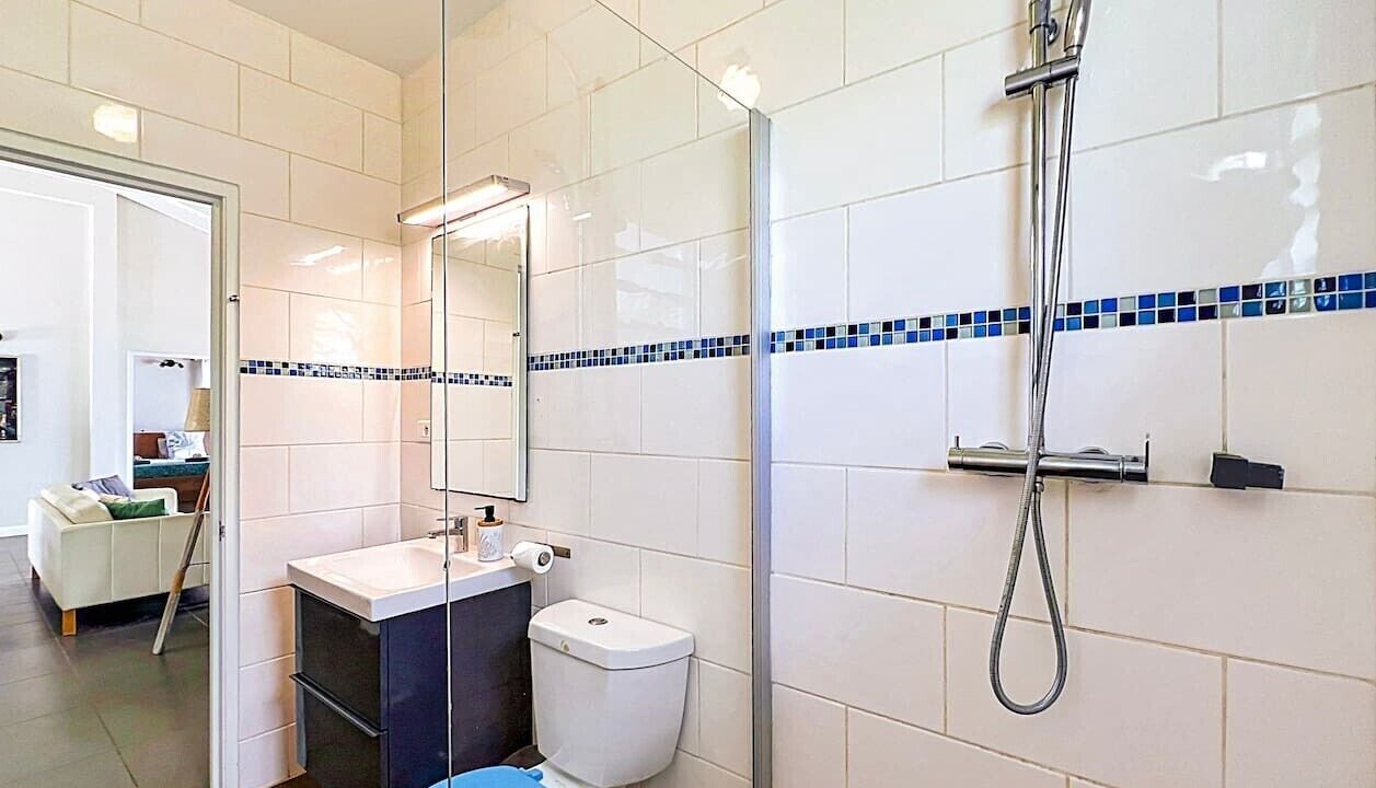 Photo of Bathroom in Cul de Sac