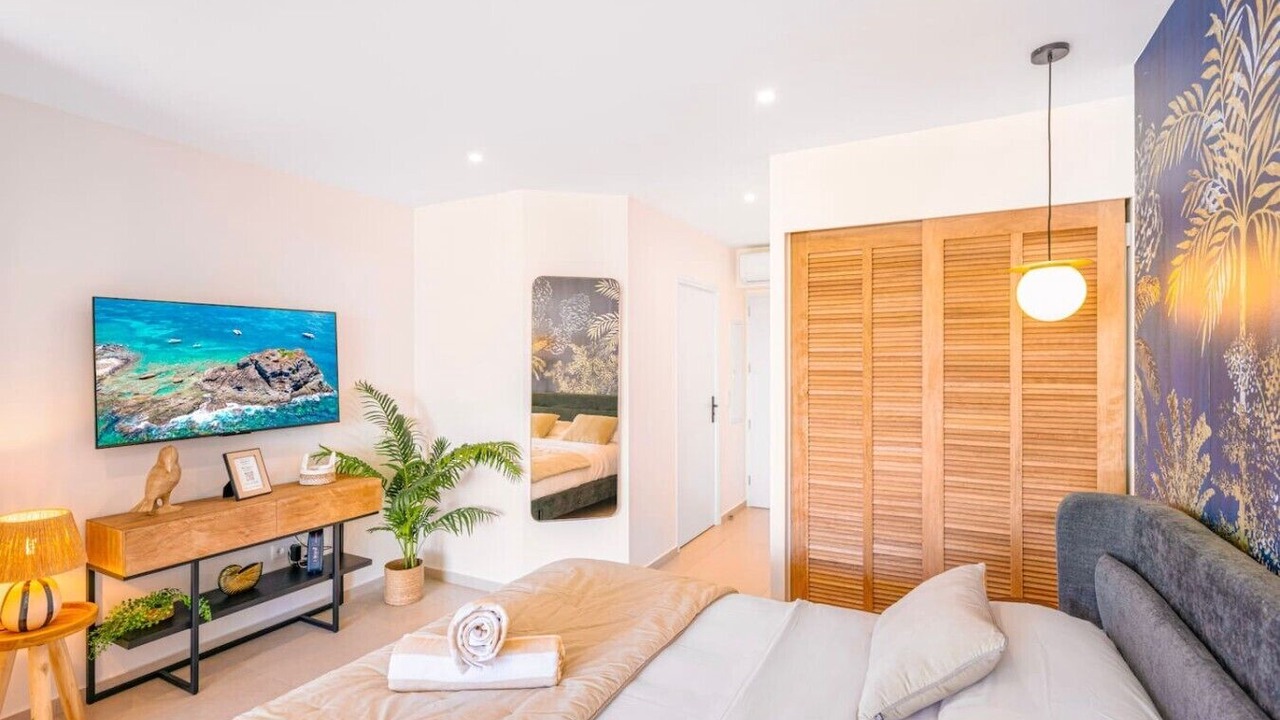 Photo of Bedroom in Anse Marcel