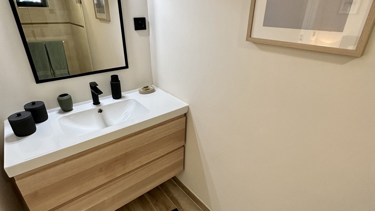 Photo of Bathroom in Plum Bay