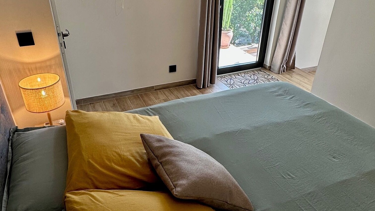 Photo of Bedroom in Plum Bay