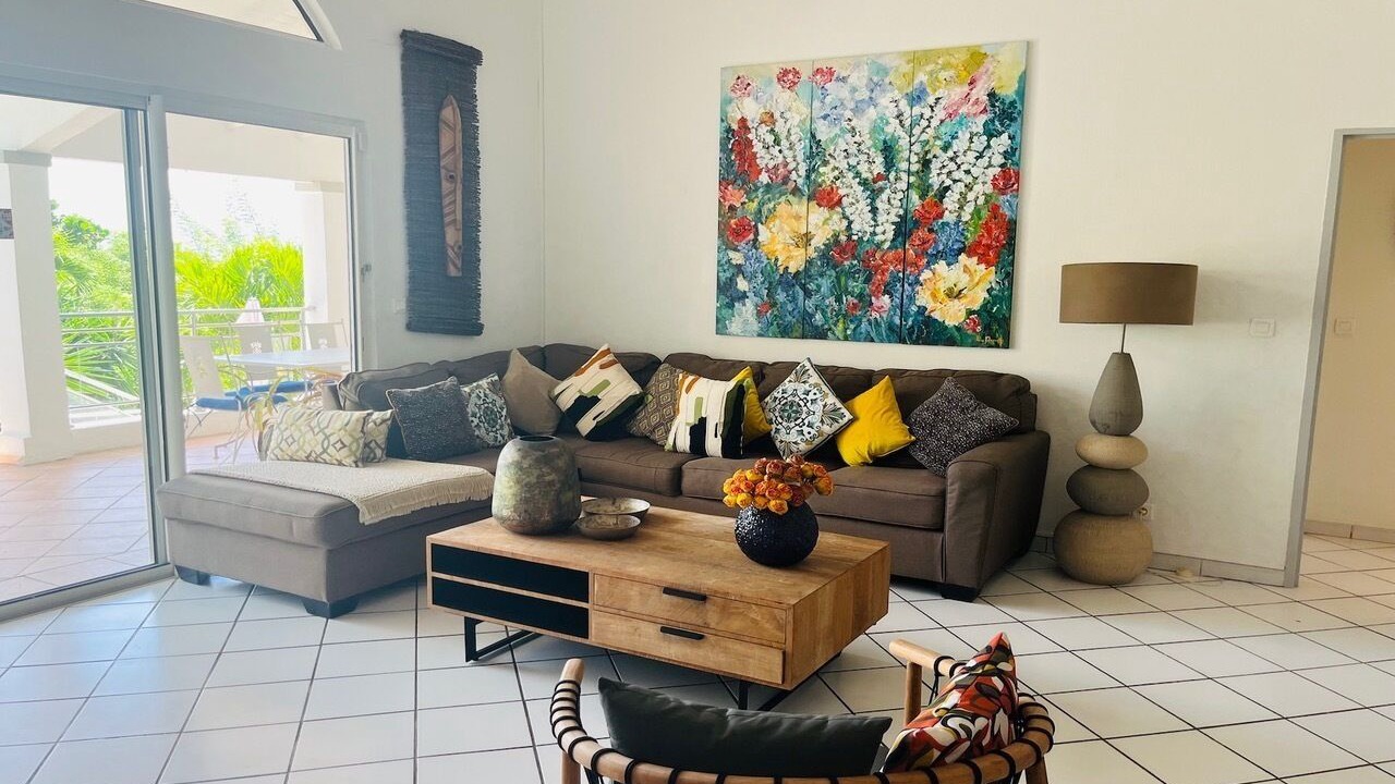 Photo of Livingroom in Orient Bay