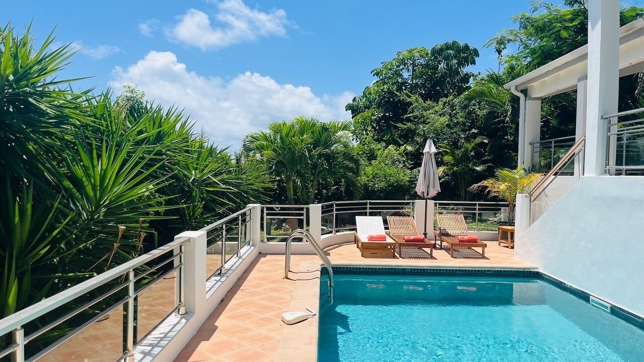 Photo of Outdoor in Orient Bay