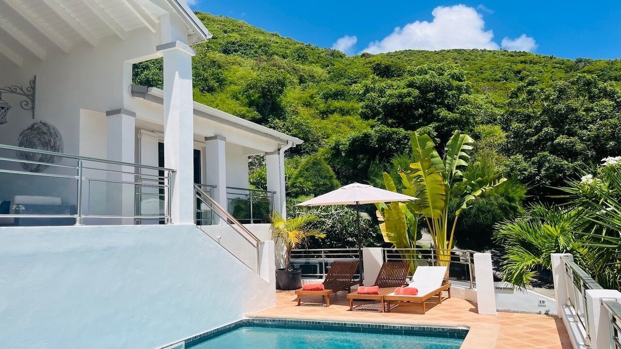 Photo of Outdoor in Orient Bay