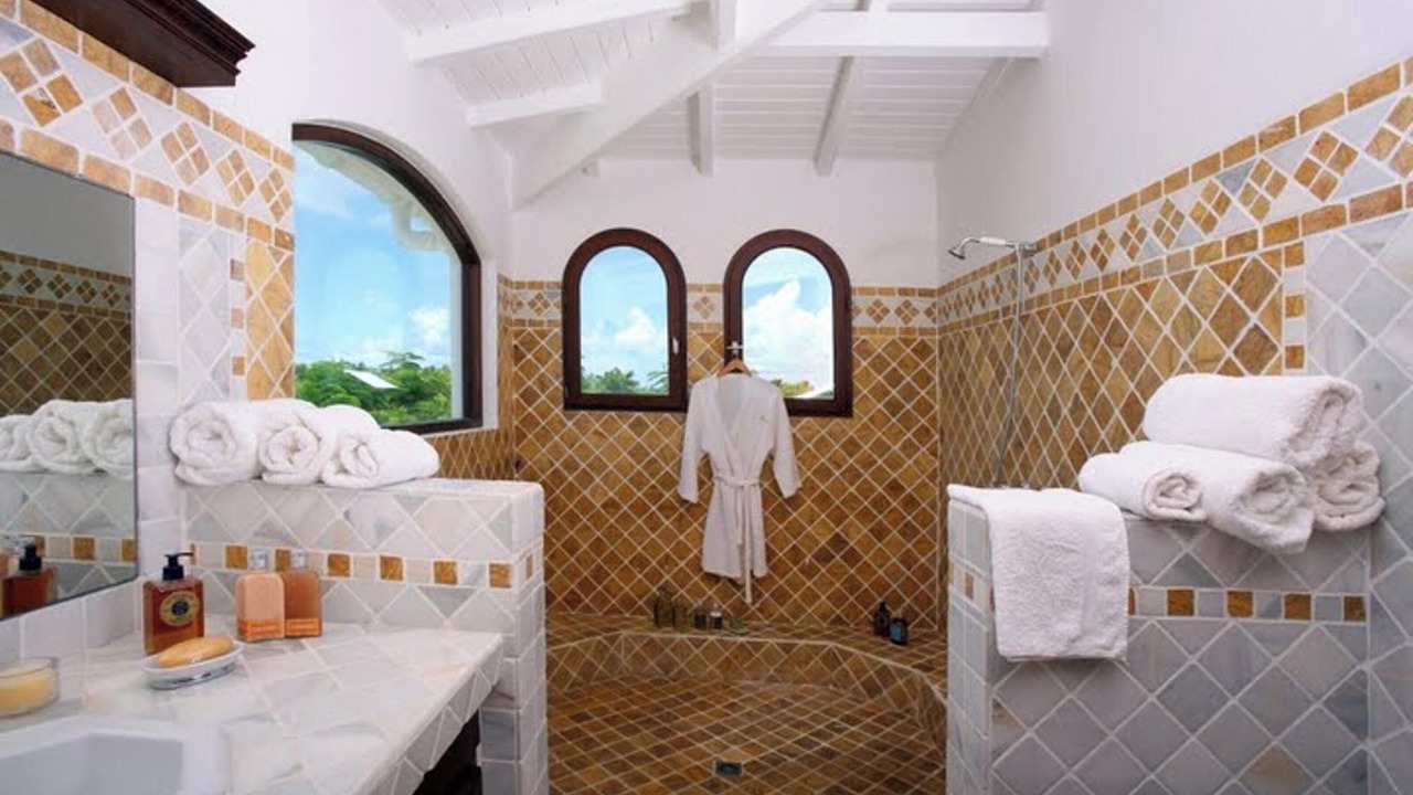 Photo of Bathroom in Plum Bay
