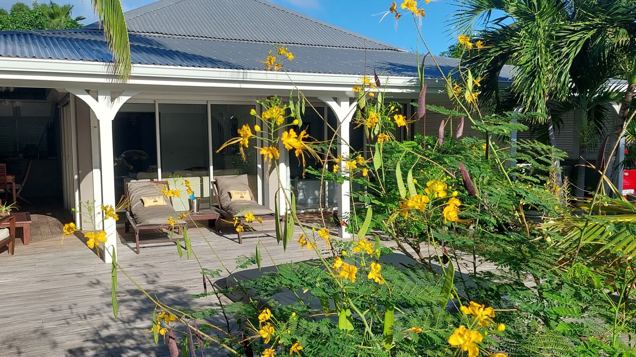Photo of Patio Balcony in Orient Bay