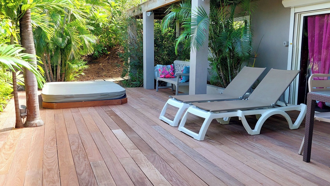 Photo of Patio Balcony in Orient Bay