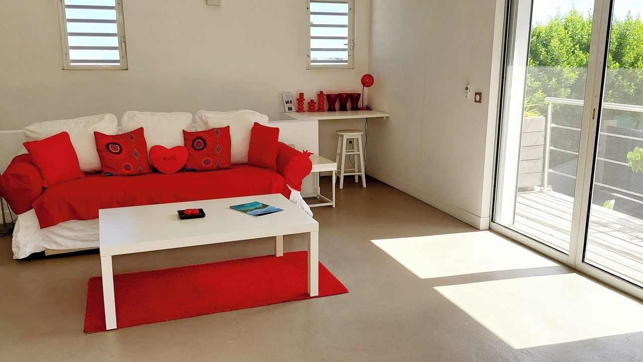 Photo of Livingroom in Orient Bay