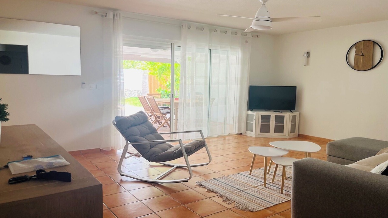 Photo of Livingroom in Orient Bay