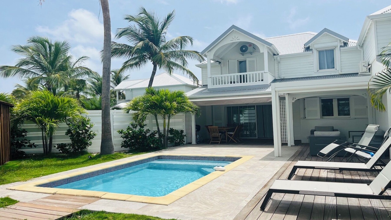 Photo of Outdoor in Orient Bay