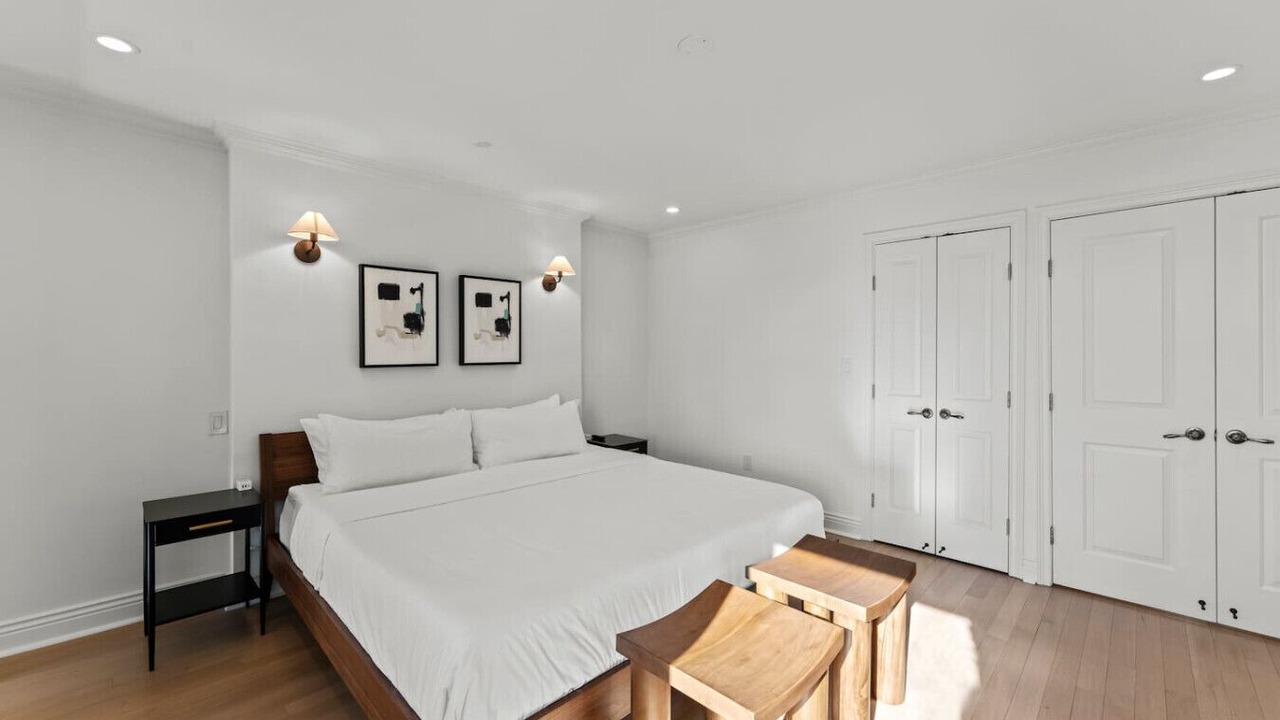 Photo of Bedroom in Bloomingdale
