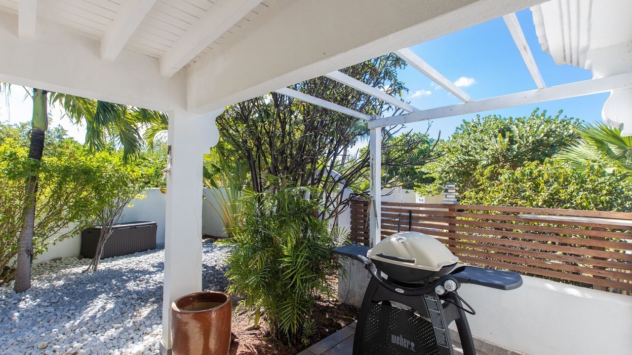 Photo of Patio Balcony in Plum Bay