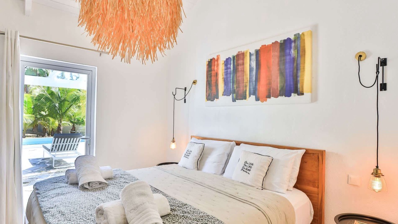 Photo of Bedroom in Plum Bay