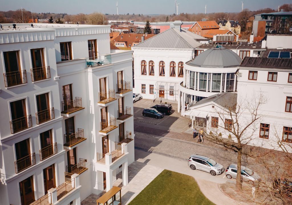 Photo of Outdoor in Center