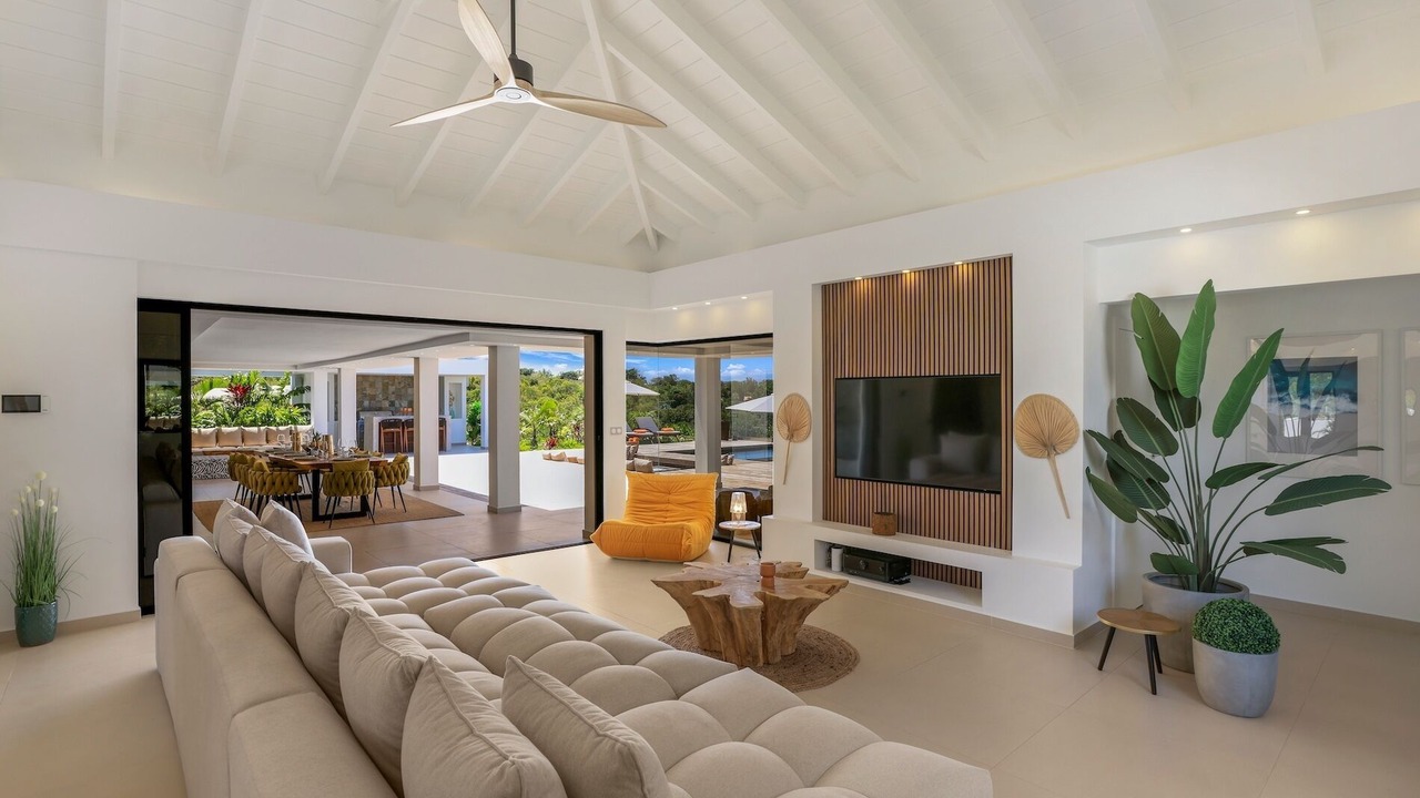 Photo of Livingroom in Plum Bay