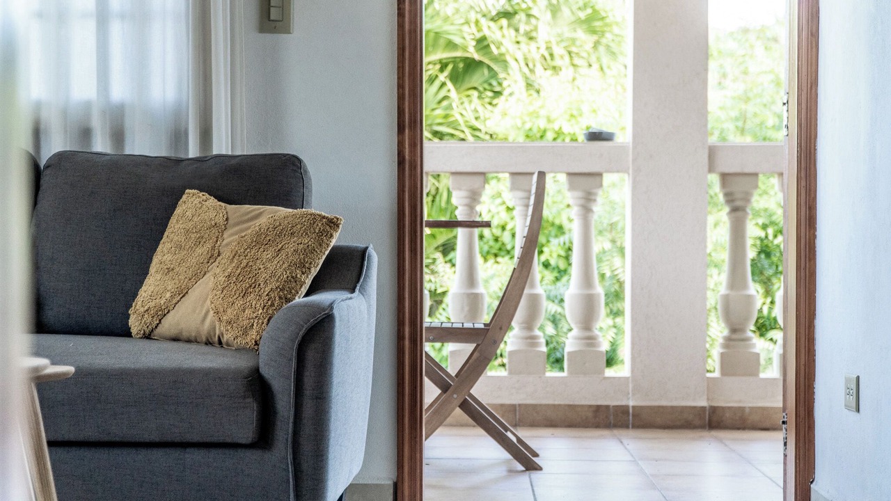 Photo of Livingroom in Orient Bay