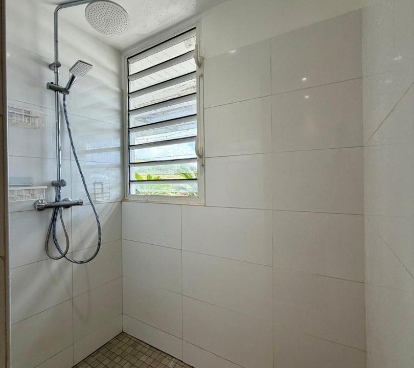 Photo of Bathroom in Marigot