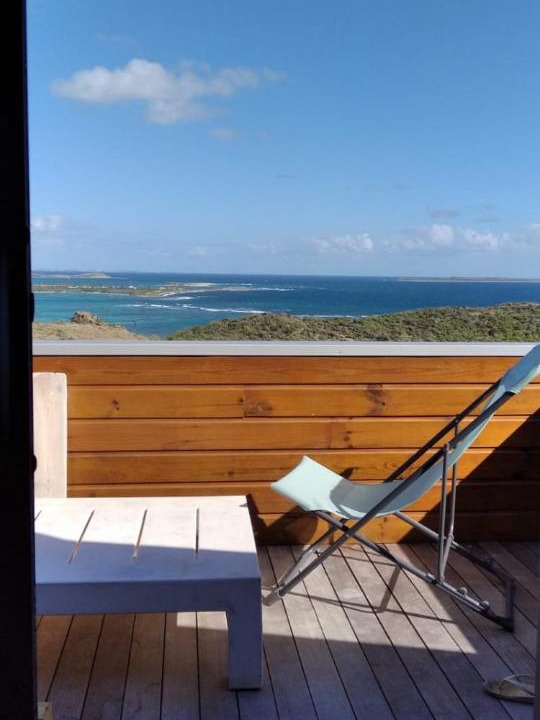 Photo of Patio Balcony in Oyster Pond