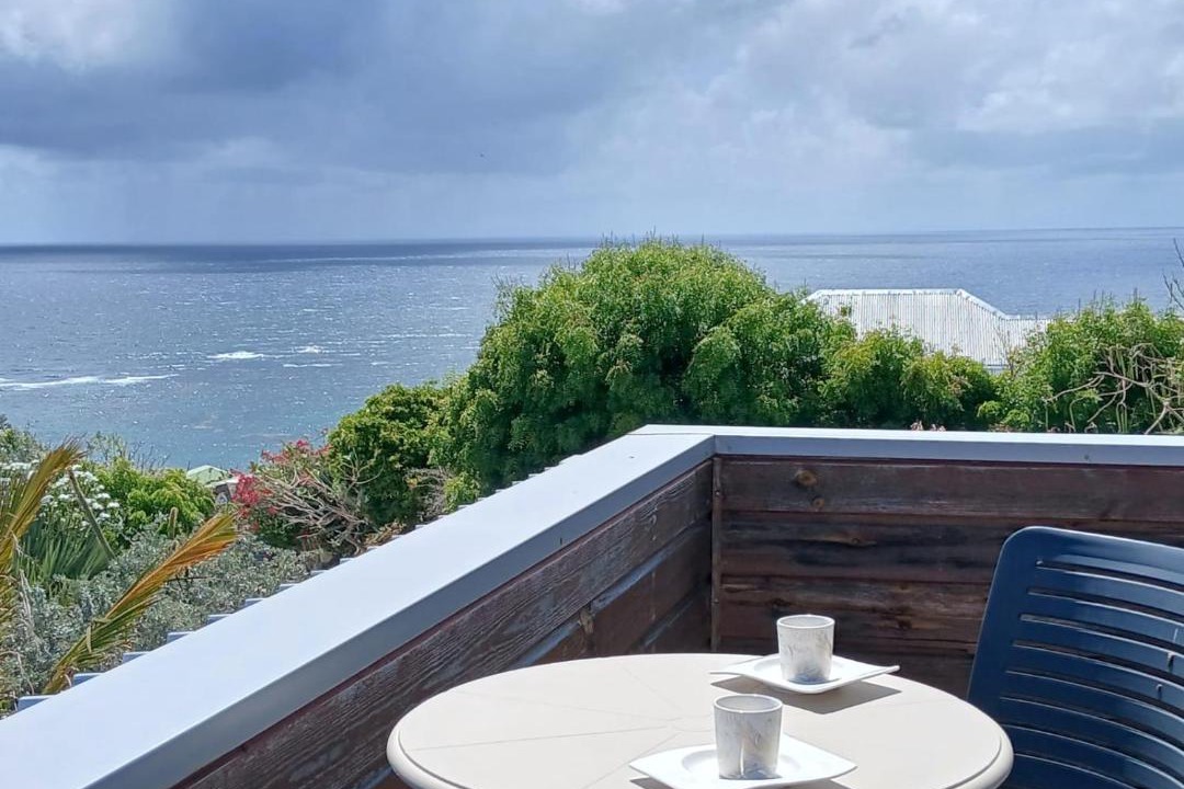 Photo of Patio Balcony in Oyster Pond