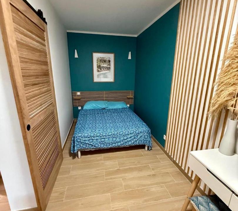 Photo of Bedroom in Sandy Ground