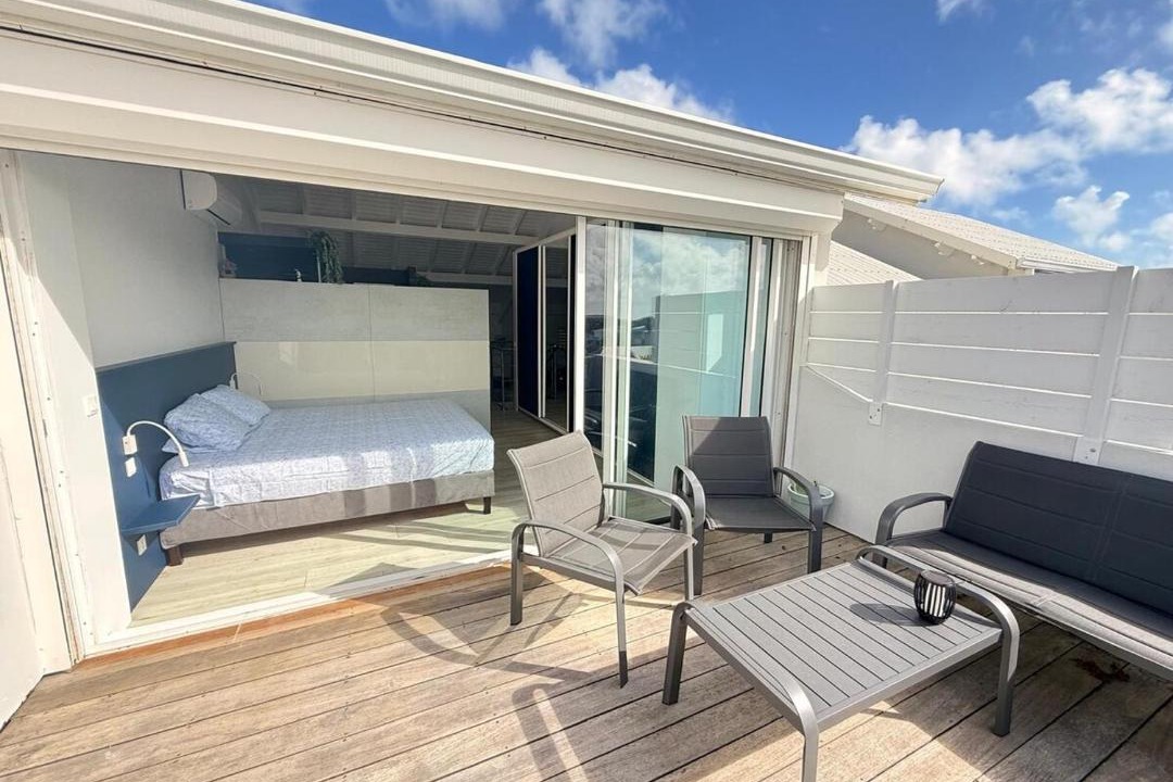 Photo of Patio Balcony in Orient Bay