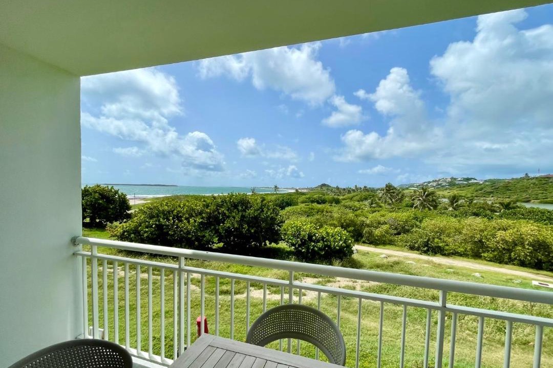 Photo of Patio Balcony in Orient Bay