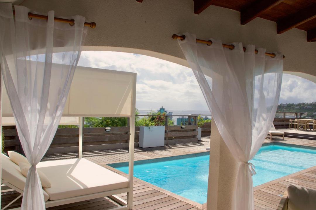 Photo of Patio Balcony in Oyster Pond
