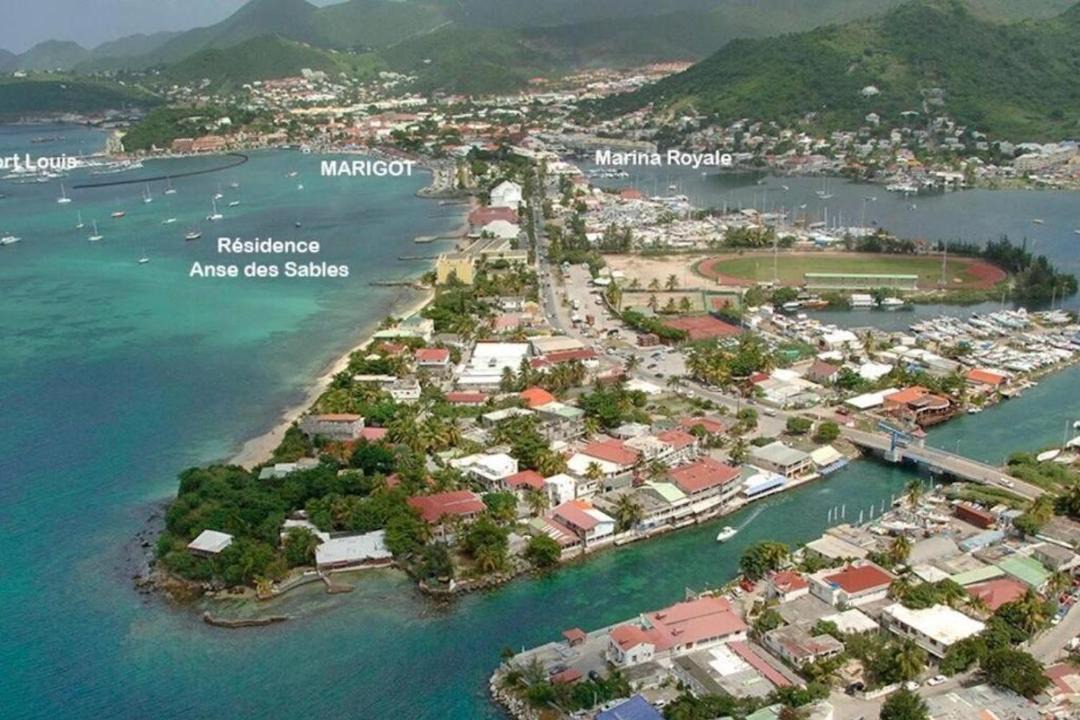 Photo of Others in Marigot
