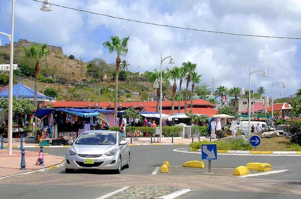Photo of Others in Marigot