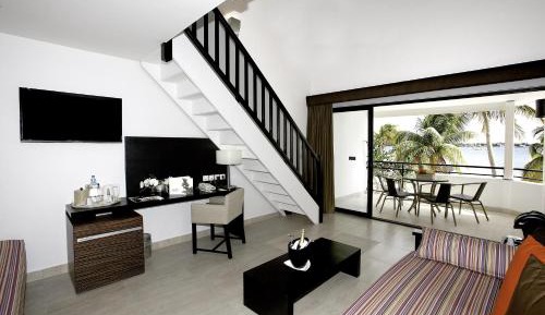 Superior Duplex Suite with King size Bed