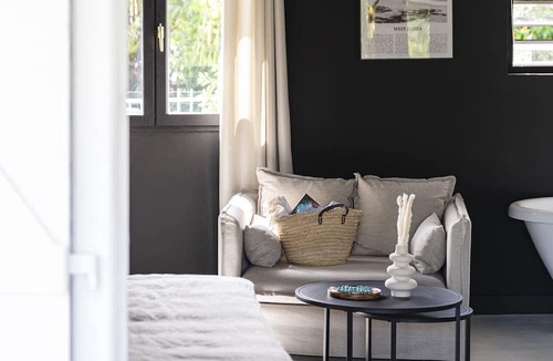 Orient Bay House | Pomme Cannelle Luxury Suites & Spa
