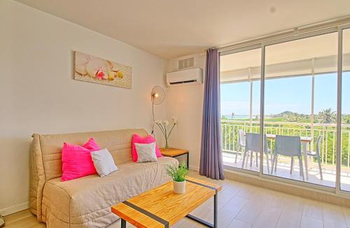 Orient Bay Apartment | Studio Spacieux à Saint-Martin avec Terrasse et Cuisine Équipée - FR-1-734-17