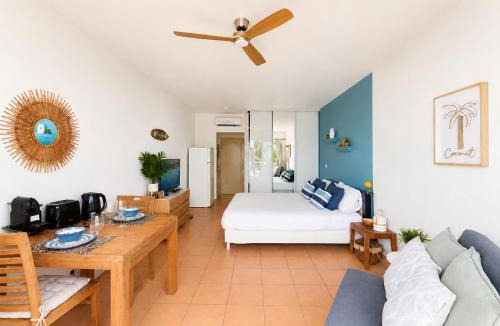 Marigot Apartment | Studio PALM, vue mer et accès plage privée