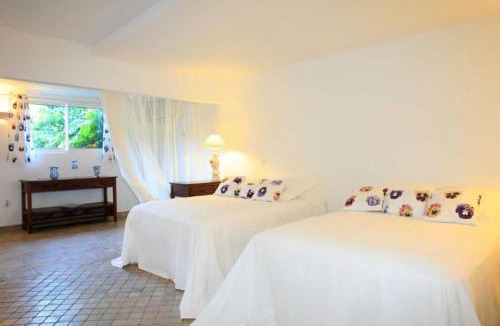 Plum Bay Villa | Spacious villa with sea view in Saint Martin + private pool.