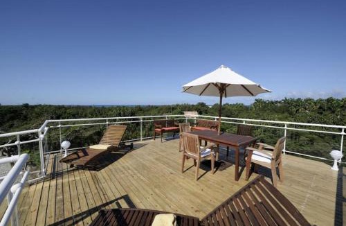 Plum Bay Villa | Spacious villa with sea view in Saint Martin + private pool.
