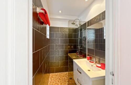 Bellevue Apartment | Mango Rouge, 2 bedrooms & pool