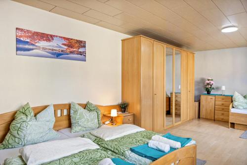 Ferienhaus am Waldrand in Floh
