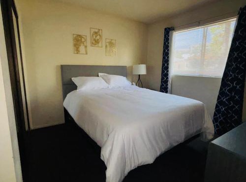 1Bd Prime Westwood Location One Block from UCLA in Los Angeles